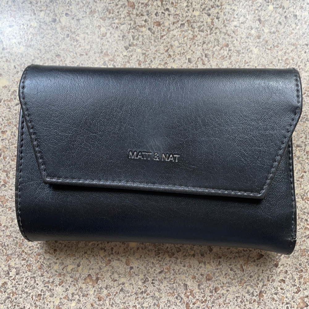 Matt & Nat Verasm wallet black
